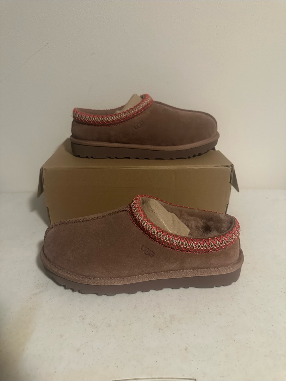 UGG Tasman II Women's 8 Rocky Oak Brown Suede Slippers New With Box